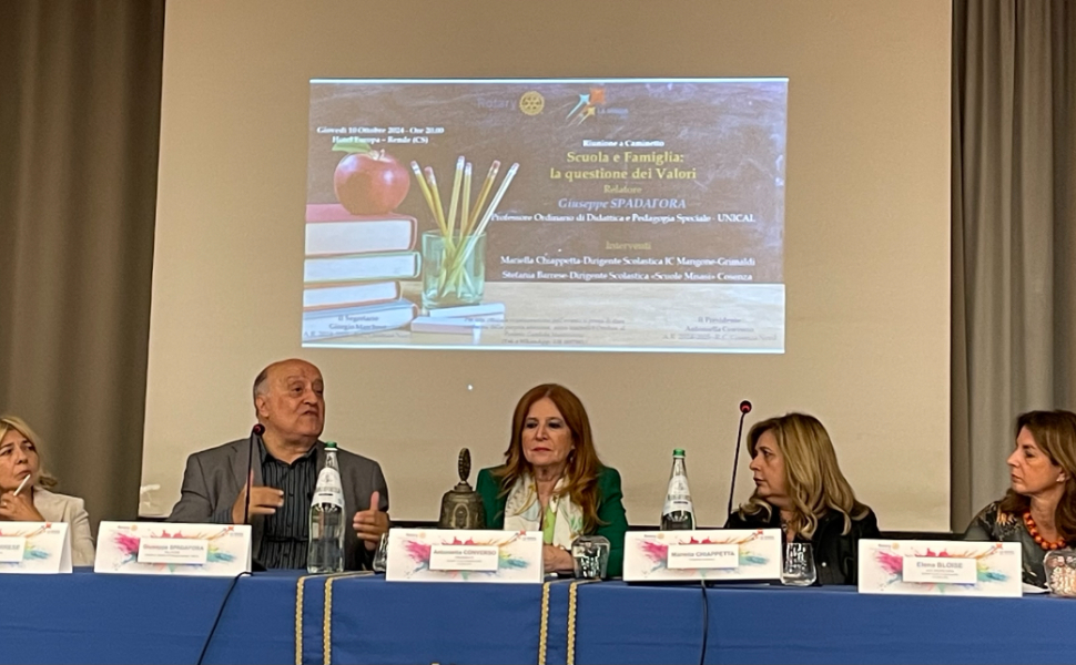 Rapporto-Scuola_Famiglia-Cosenza