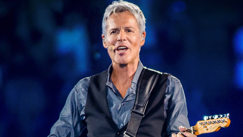 Parte "Piano di volo Solo Tris", nuovo tour di Claudio Baglioni: a novembre sarà a Cosenza 51 claudio-baglioni