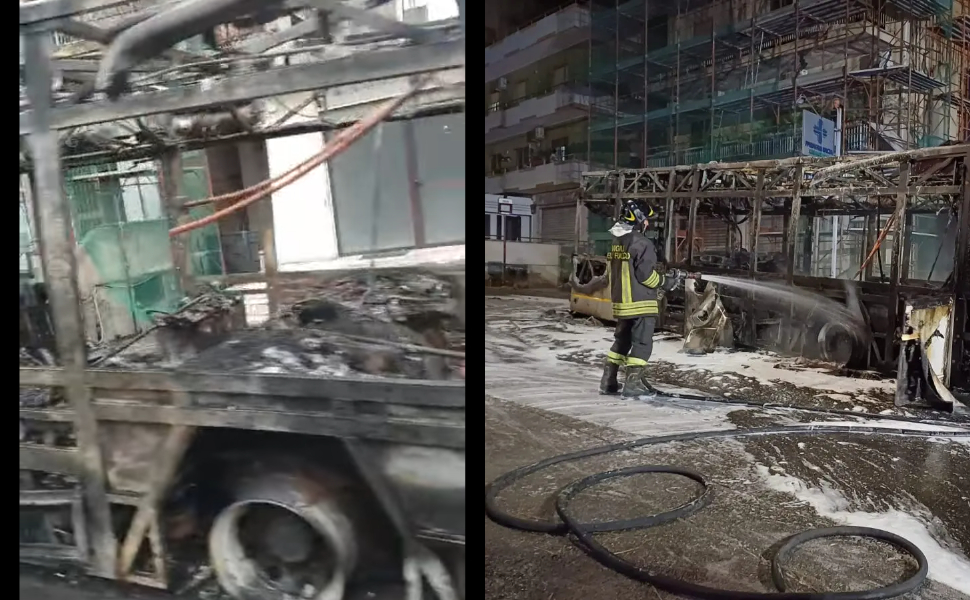 AUTOBUS-DISTRUTTO-ARCHI