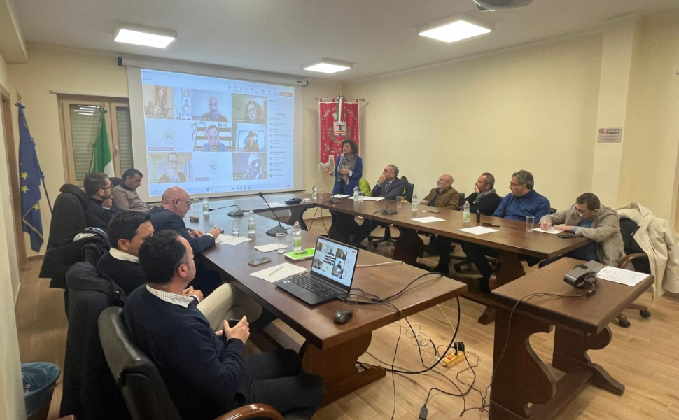 Centrale-Mercure-tavolo