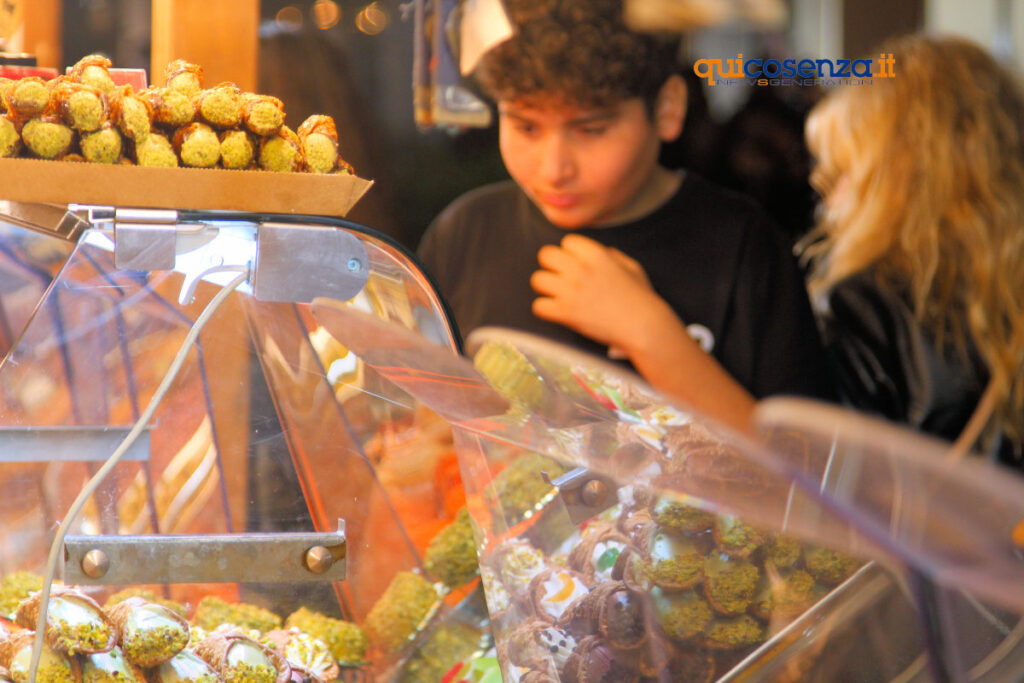 Festa del Cioccolato di Cosenza, la 23ª edizione presentata alla Camera dei Deputati 52 Festa del cioccolato2024 cs041