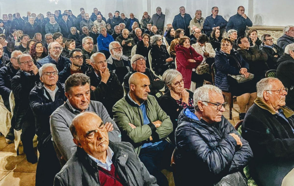 SAN GIOVANNI IN FIORE assemblea