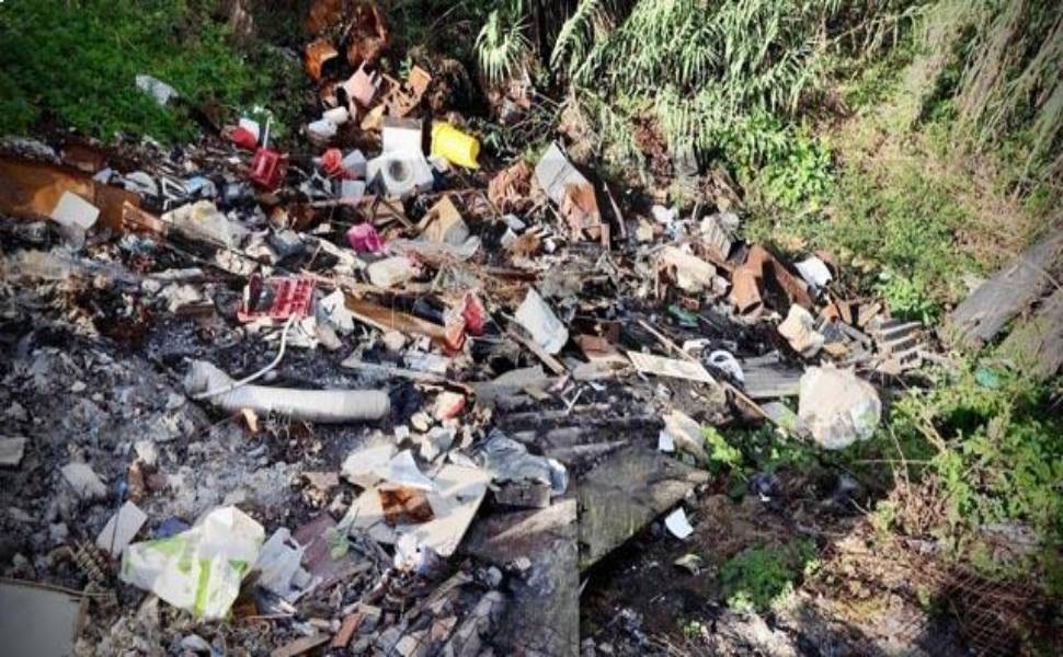 discarica nicotera torrenti 02