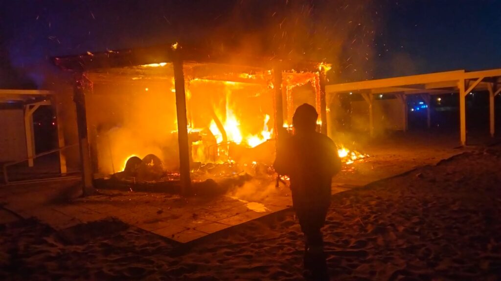 e8c4c6a1 3b0d 45aa 9602 9463e48f4444