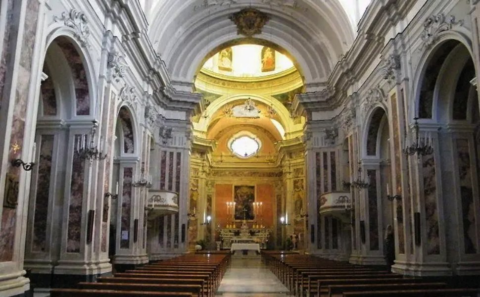 rosone chiesa immacolata cz