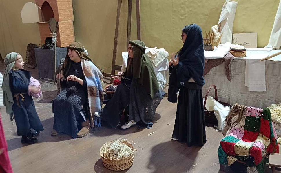 MALITO presepe vivente ricamatrici