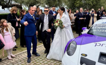 Cosenza, il pluri-campione automobilistico Simone Iaquinta sposa la sua anima gemella Angela