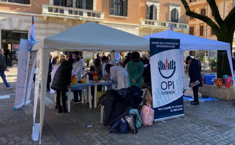 infermieri opi piazza cosenza 01