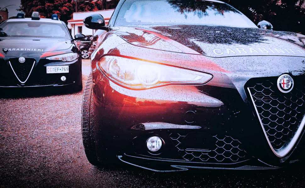 Carabinieri auto 1
