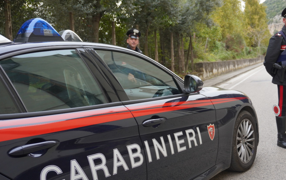 Carabinieri auto controlli