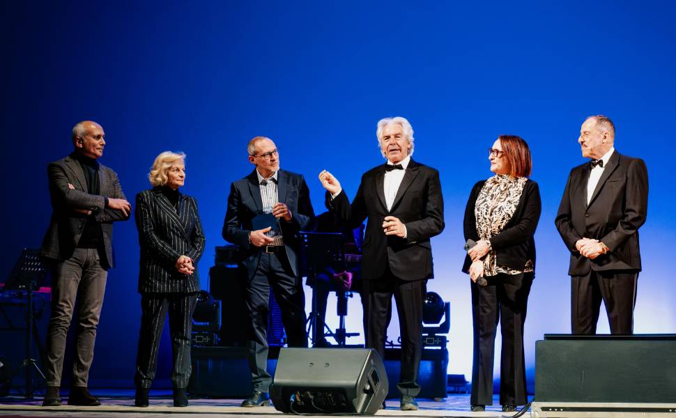 Rendano consegna premio Enzo Noce a Lopez e Solenghi 02