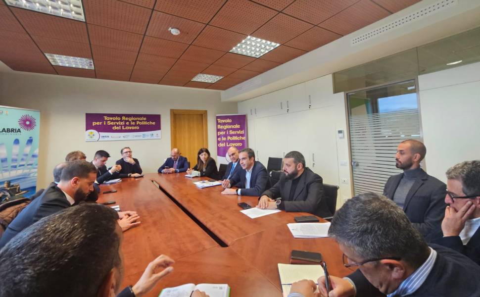 incontro tirocinanti regione sindacati
