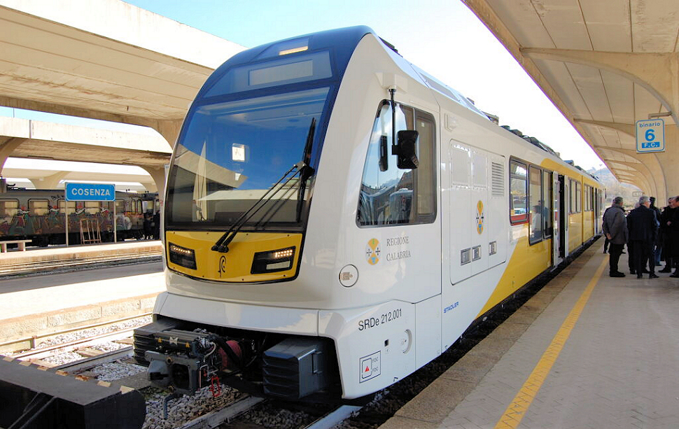 Ferrovie della Calabria treno