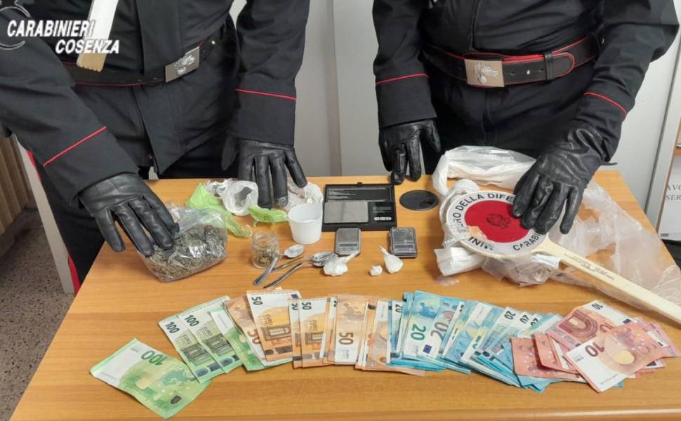droga fuscaldo carabinieri cosenza