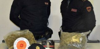 droga valigetta polizia crotone