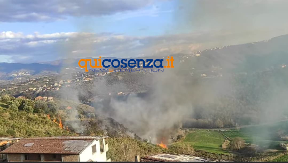 incendio mendicino