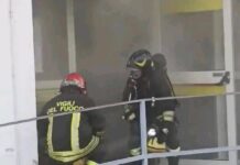 incendio poste villapiana lido