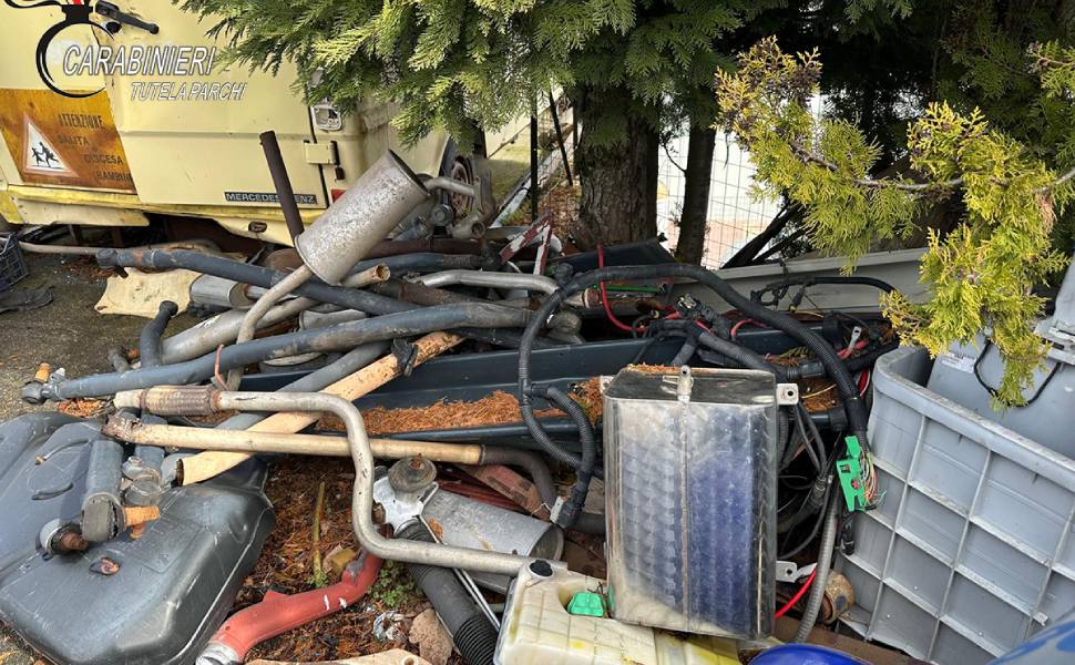 mormanno sequestro officina