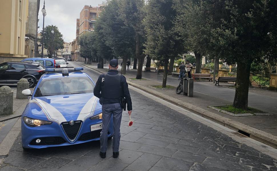 polizia vibo corso umberto