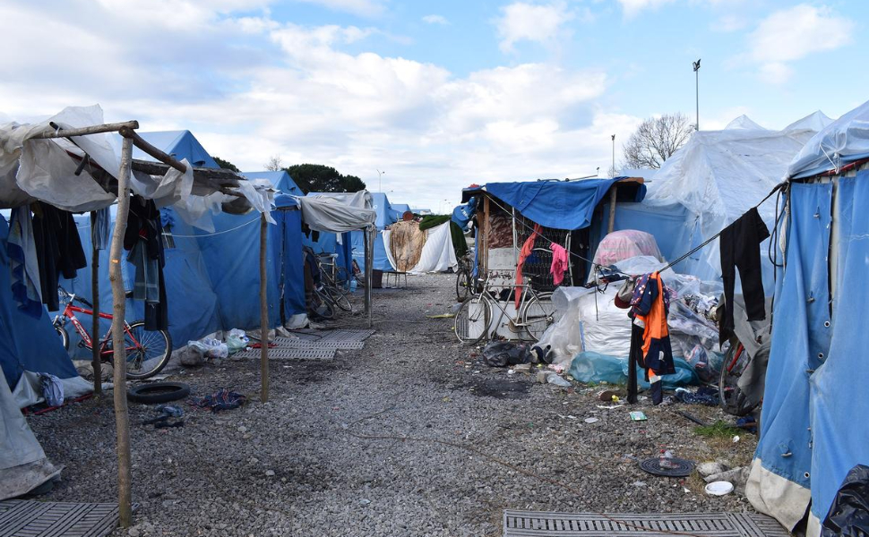 tendopoli-san-ferdinando