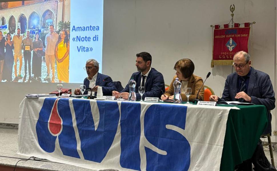 Avis Cosenza DErrico rieletto presidente 02