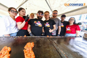 "Facce da Fiera" 2025: volti, colori e scatti dal tradizionale evento fieristico di Cosenza - FOTO 53 Fiera di San Giuseppe2025 facce02