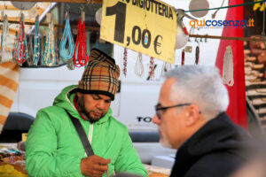 "Facce da Fiera" 2025: volti, colori e scatti dal tradizionale evento fieristico di Cosenza - FOTO 99 Fiera di San Giuseppe2025 facce40