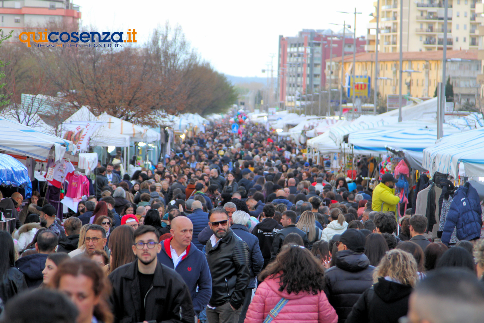 Fiera di San Giuseppe 2026 a Cosenza. Prolungata fino a sabato anche la chiusura delle scuole a Cosenza 53 Fiera di San Giuseppe