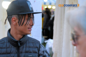 "Facce da Fiera" 2025: volti, colori e scatti dal tradizionale evento fieristico di Cosenza - FOTO 119 Fiera di San Giuseppe2025 facce61