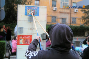 "Facce da Fiera" 2025: volti, colori e scatti dal tradizionale evento fieristico di Cosenza - FOTO 70 Fiera di San Giuseppe2025 facce65