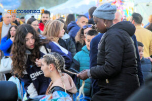 "Facce da Fiera" 2025: volti, colori e scatti dal tradizionale evento fieristico di Cosenza - FOTO 75 Fiera di San Giuseppe2025 facce70