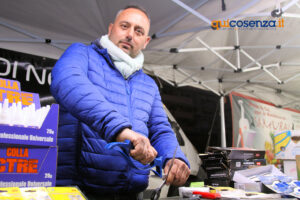 "Facce da Fiera" 2025: volti, colori e scatti dal tradizionale evento fieristico di Cosenza - FOTO 78 Fiera di San Giuseppe2025 facce75