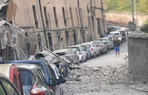 Roma Crollo palazzina2