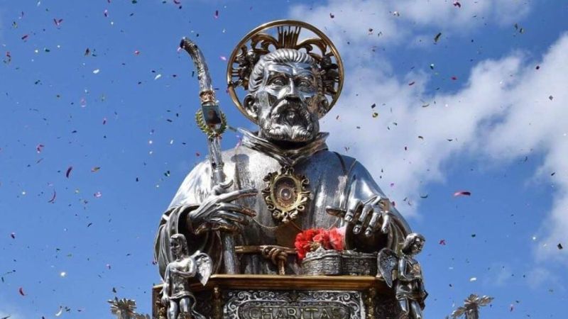 San Francesco di Paola busto argenteo processione