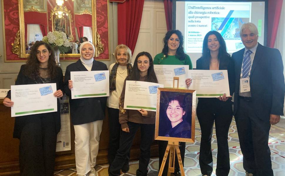 Cosenza: Fondazione Lilli Funaro, assegnate 6 borse di studio a giovani ricercatrici calabresi 59 XIX Convegno scientifico Fondazione Lilli ricercatrici premiate