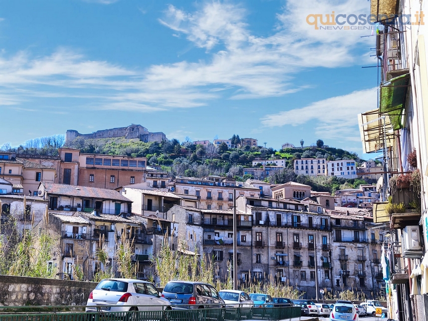 Centro storico di Cosenza, USB contro il Comune: «Residenti della parte nord isolati, ostaggio di disagi e senza bus» 65 Cosenza Centro Storico