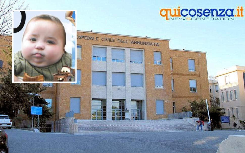 Bimbo di 5 mesi morto all'Annunziata, a Rossano una fiaccolata per il piccolo Saverio 53 Annunziata Ospedale Cosenza 13 Saverio Caracciolo