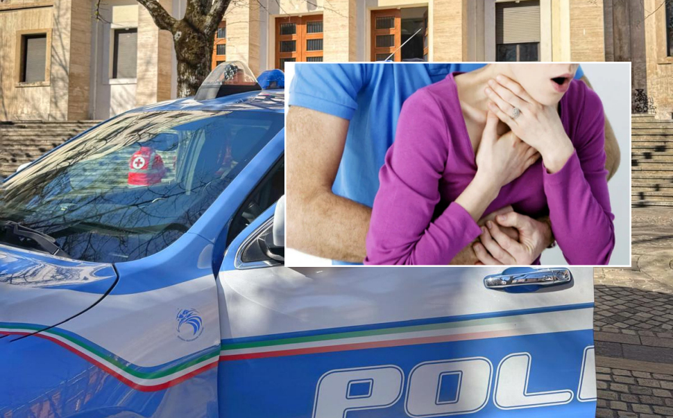 Polizia manovre di heimlich donna salvata