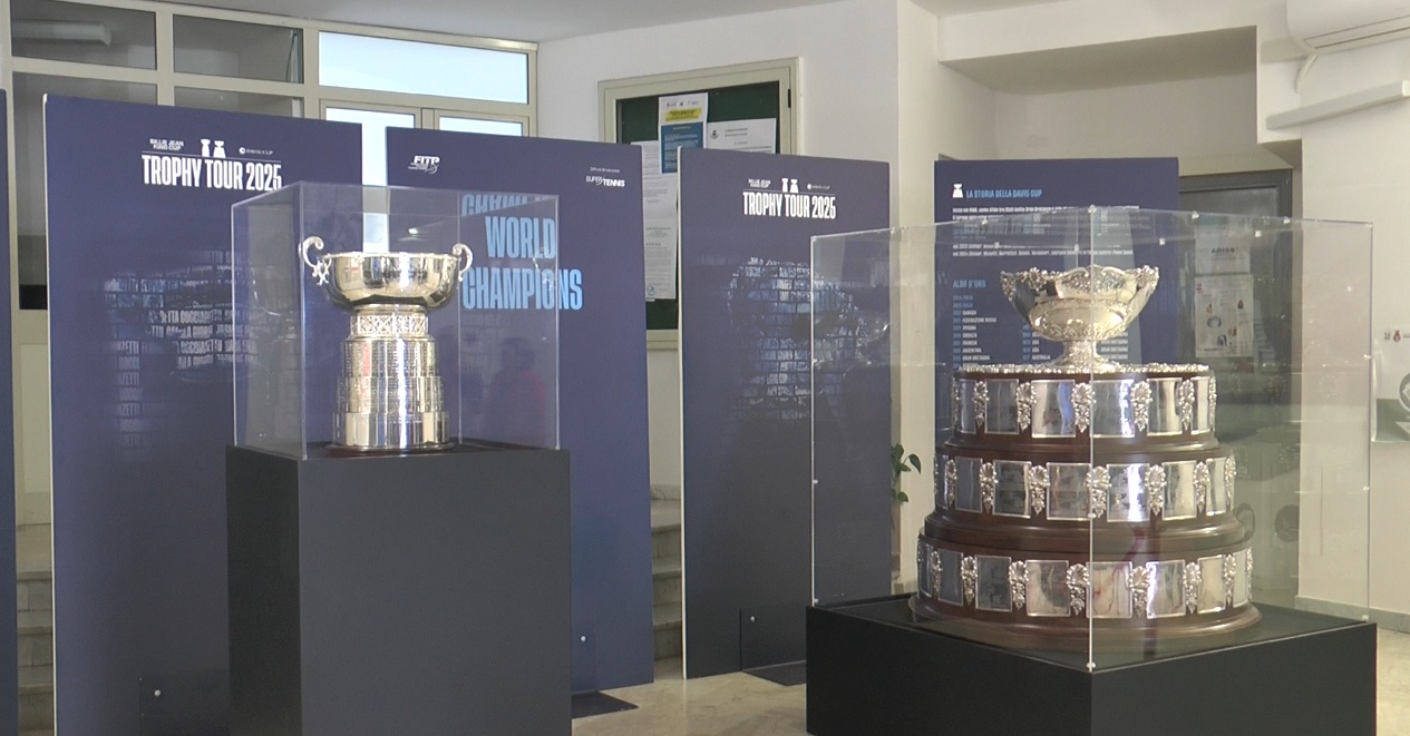 Trophy tour