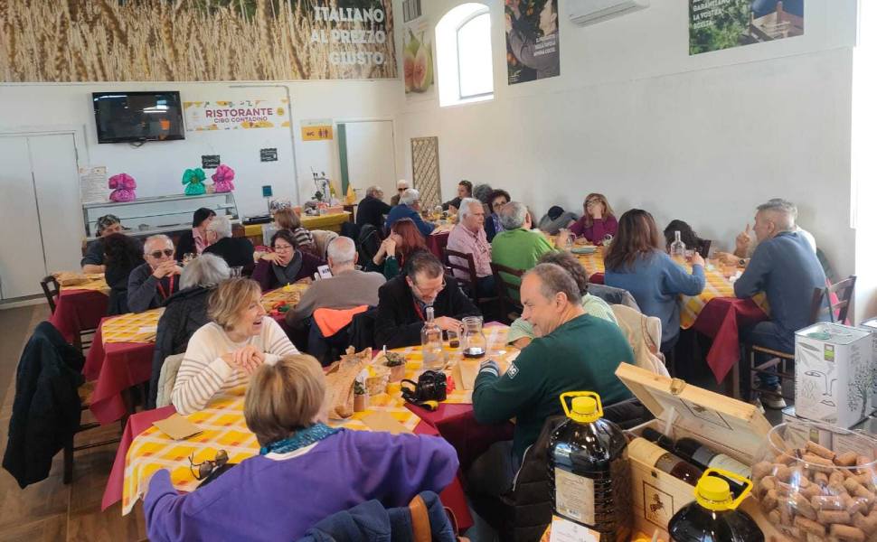 Turisti e Ospiti campagna amica coldiretti