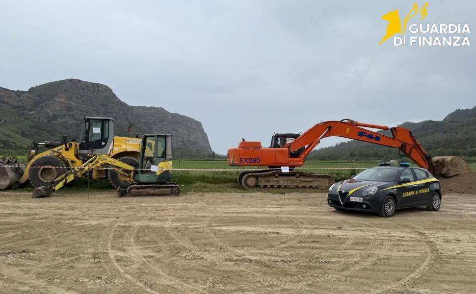 fiume neto sequestro finanza statale 107 cava abusiva 04