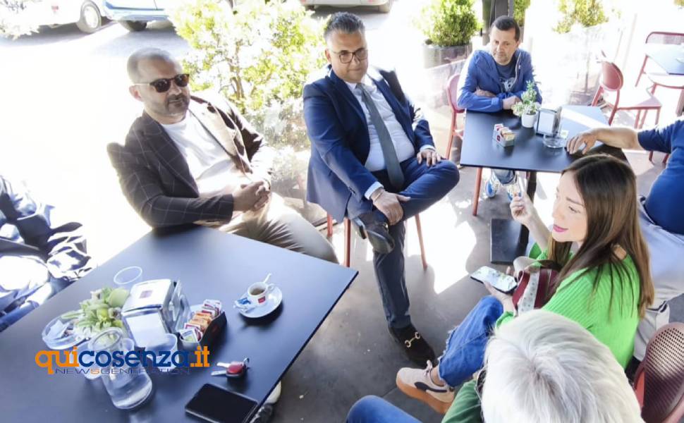 Rende senza "targhe" di partito. La sfida civica di Luciano Bonanno «solo per la città e le persone libere» 60 Bonanno Rende