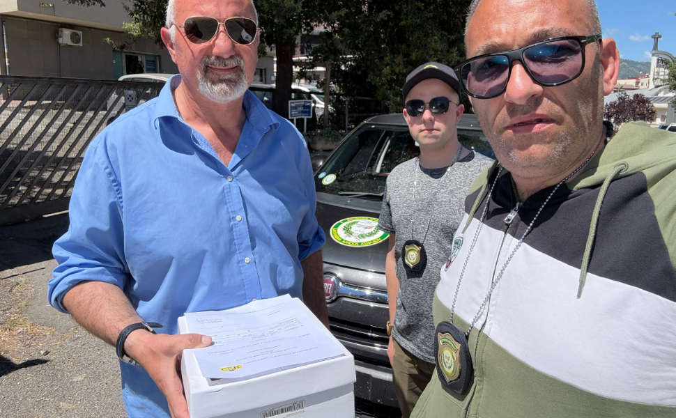 CANE-E-UCCELLO-SALVAT