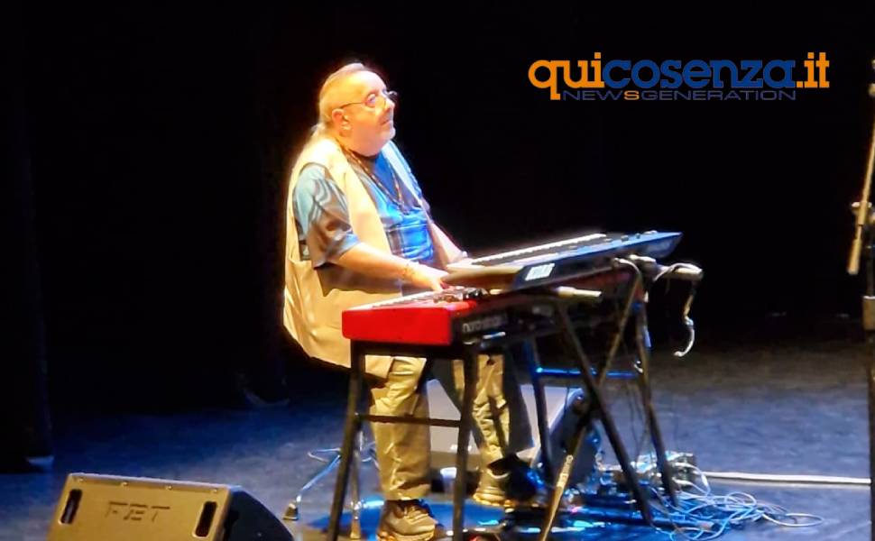 Al Tau dell'Unical, l'incontro profondo con l'anima della musica di Pino Daniele: un tributo autentico e sincero 57 Ernesto Vitolo