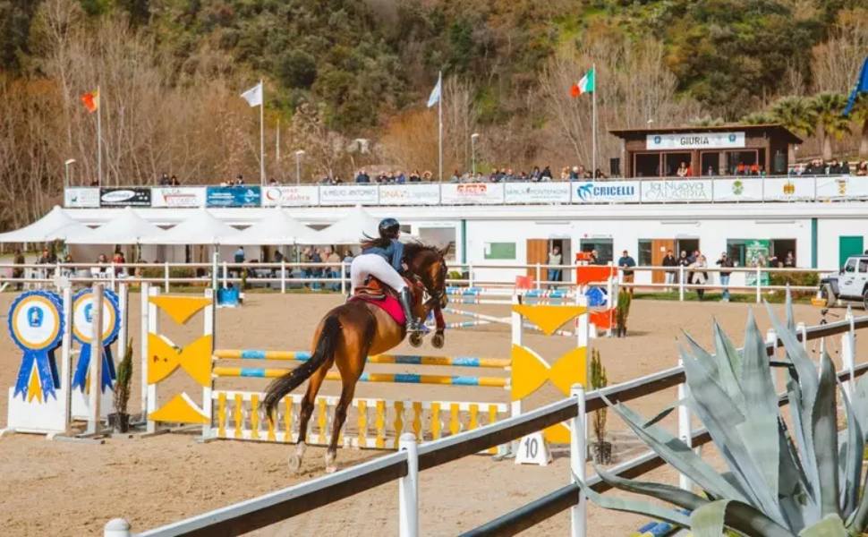 Ippica: tre giorni di gare per il Campionato regionale di salto a ostacoli 51 Ippica catanzaro