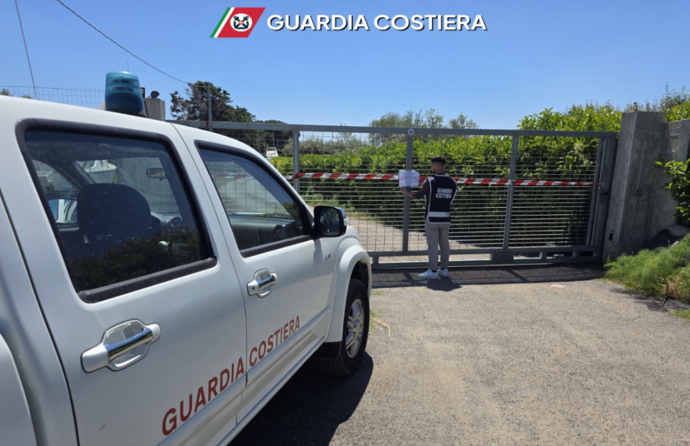 Sequestro cantiere nautico_3