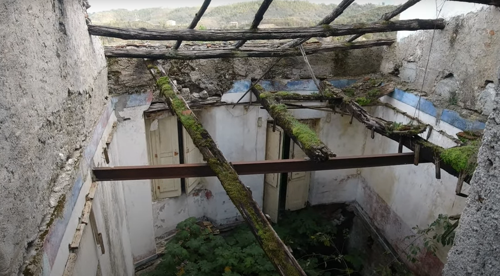 I Borghi fantasma del Cosentino: viaggio tra le rovine della memoria 63 laino-castello