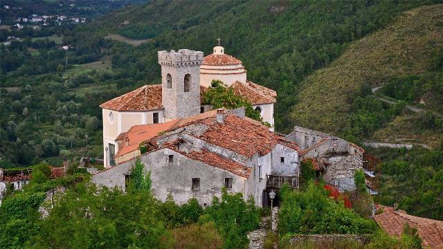I Borghi fantasma del Cosentino: viaggio tra le rovine della memoria 64 lainocastello