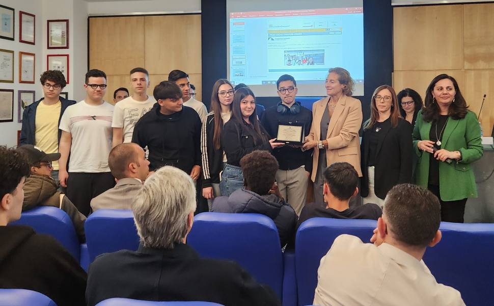 "La tua idea di impresa": 'occhiali innovativi per non vedenti', Polo Arbëreshë di Lungro si aggiudica la vittoria 58 premio speciale per ITT di Reggio Calabria