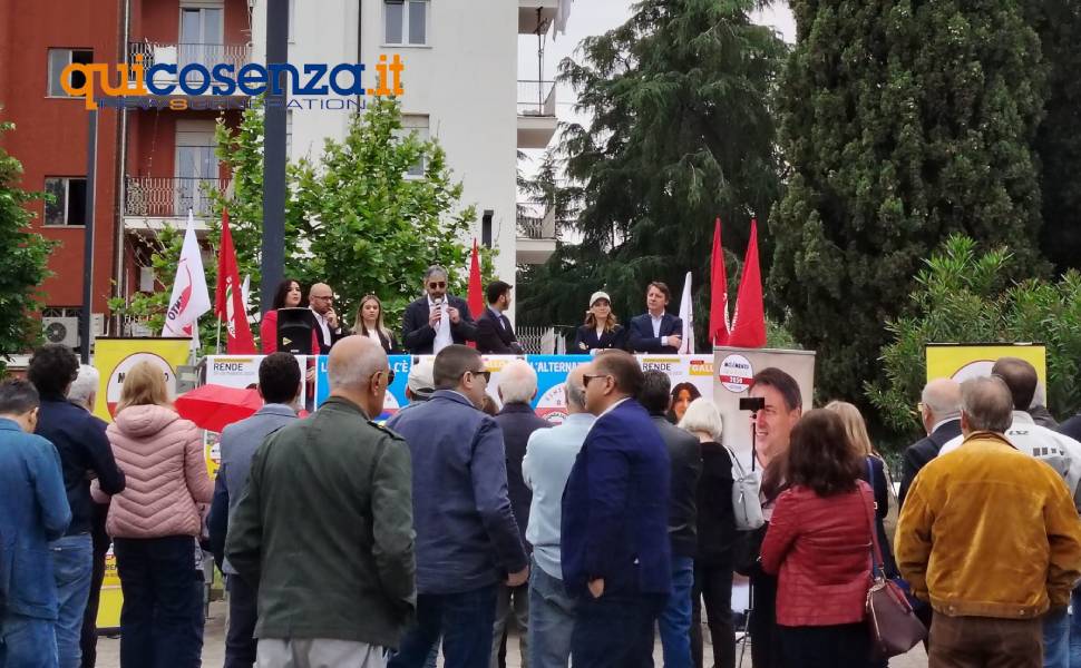 La candidata a sindaco Gallo (M5S) presenta le sue liste e annuncia: "Il 22 maggio Conte a Rende" 60 rossella gallo rende incontro 01